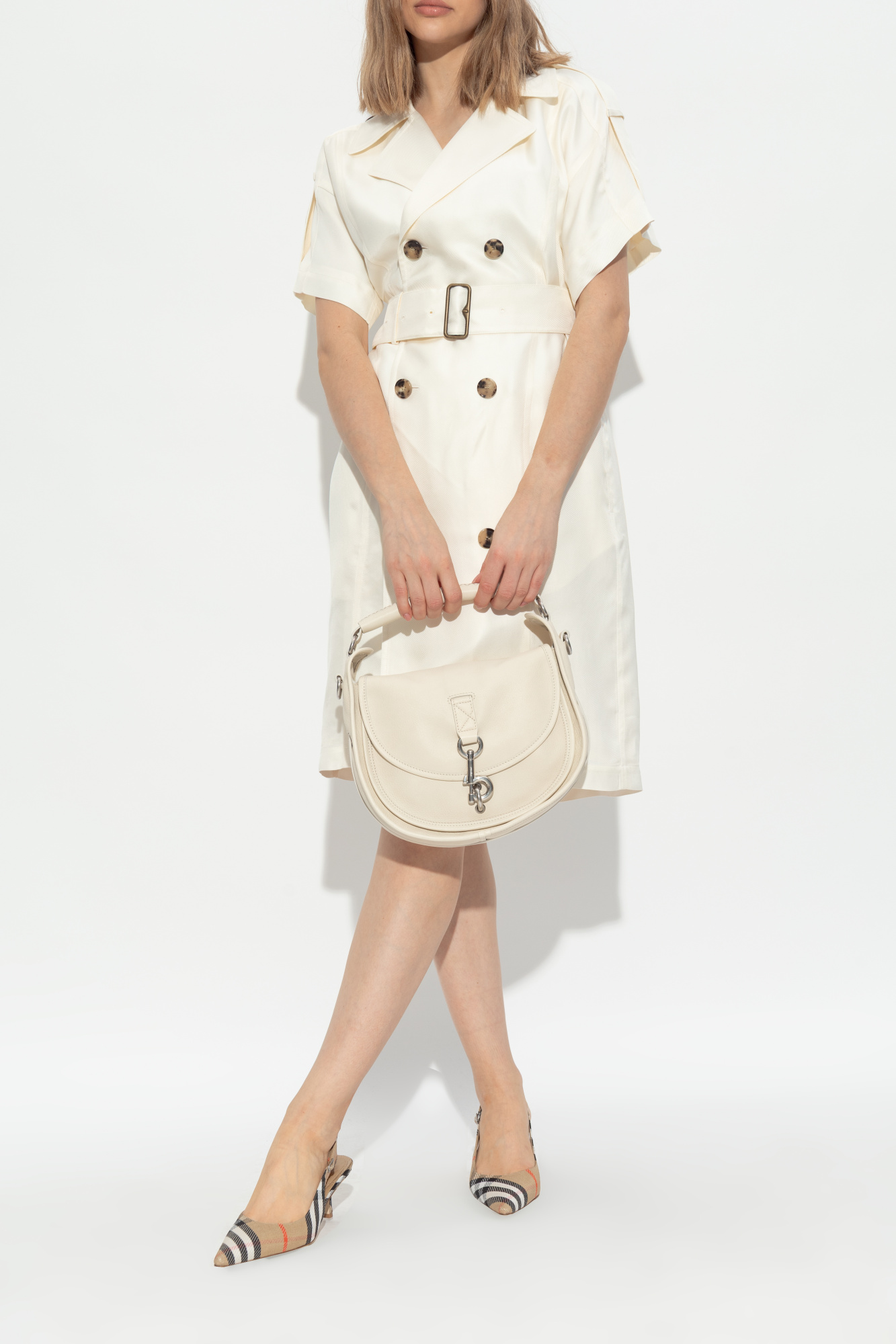 BURBERRY ロコシャカトワイトレックサテンハンツ 8066086 B5363 BURBERRY ロコシャカトワイトレックサテンハンツ 8066086 B5363